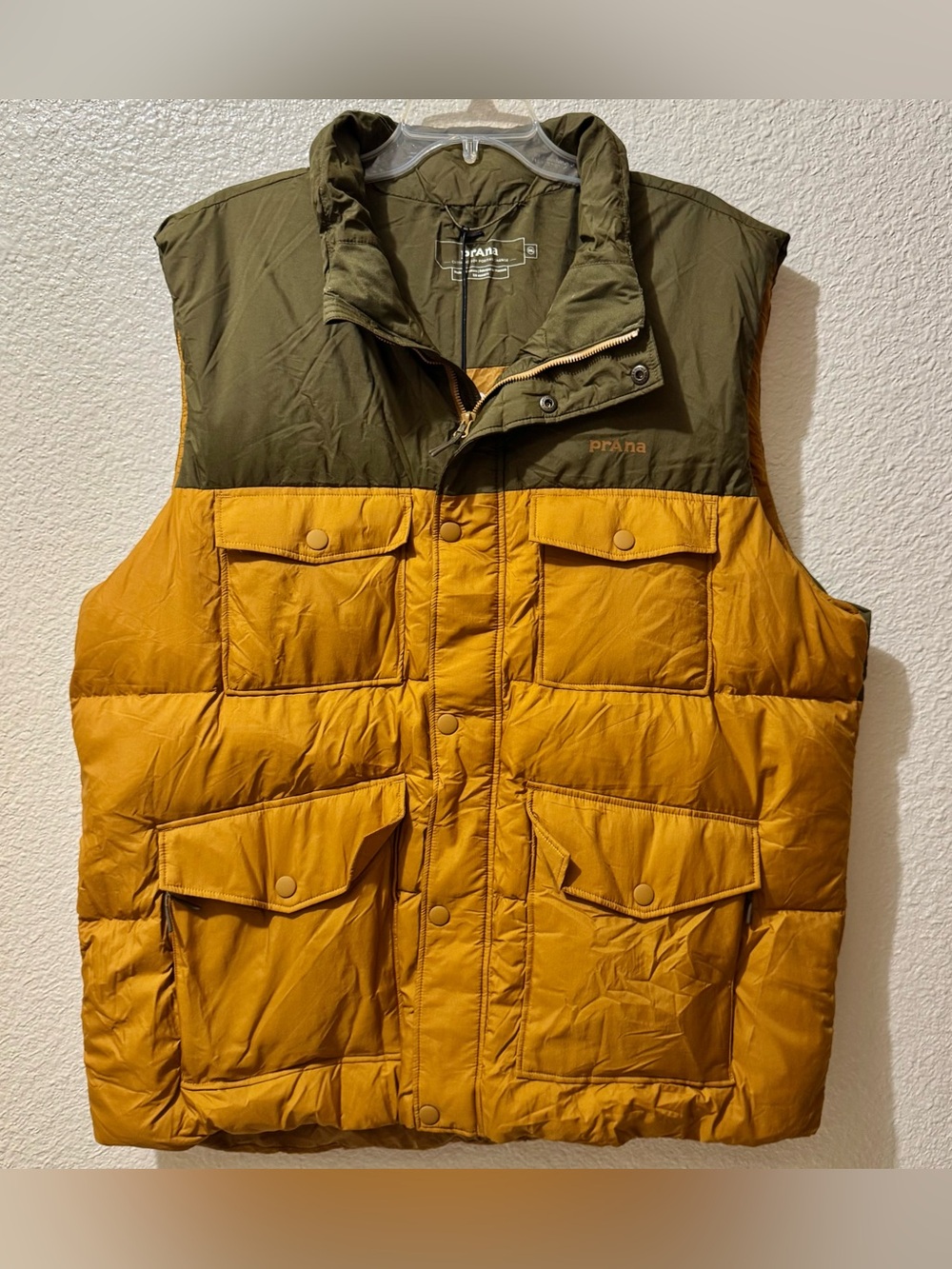 Prana Men's Olive & Mustard Colorblock Puffer Vest XXL
